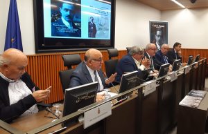 Aragonum presenta en o Congreso a biografía de Carlos E. Montañés, personache clau en a España moderna